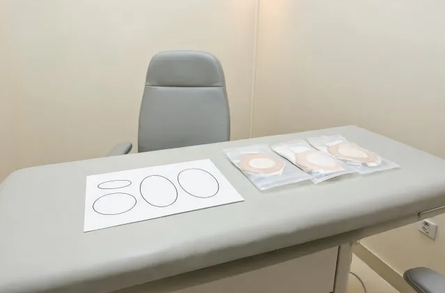 Ostomy clinic product fitting review